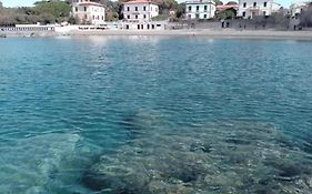 A Due Passi Dal Mare